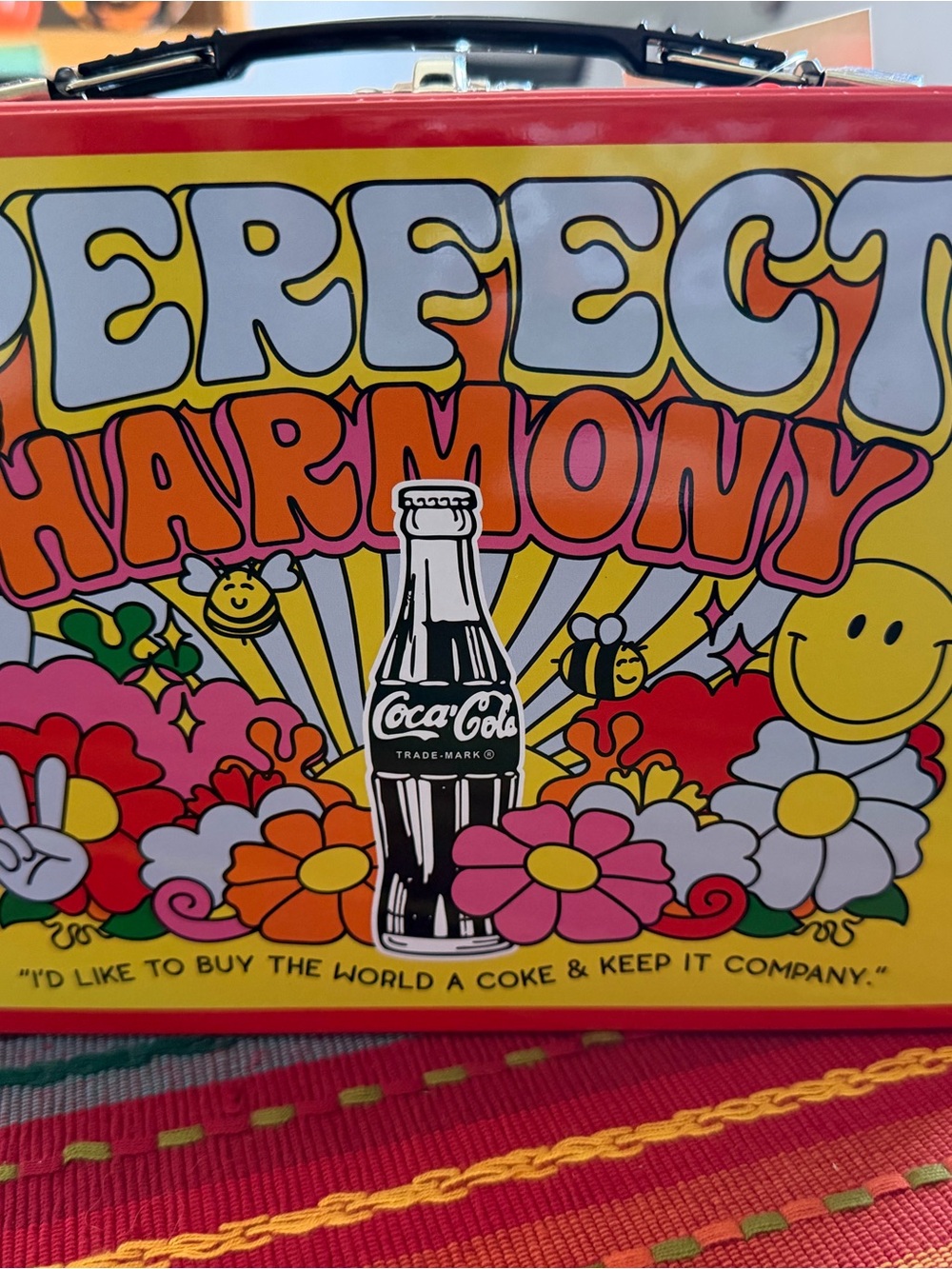 Coca Cola 'Perfect Harmony' Yellow Retro Pop Art lunch box